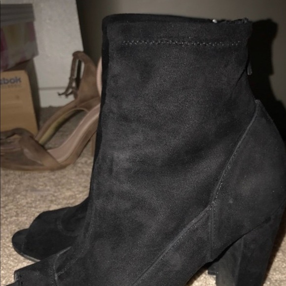 Sock booties - Picture 3 of 4